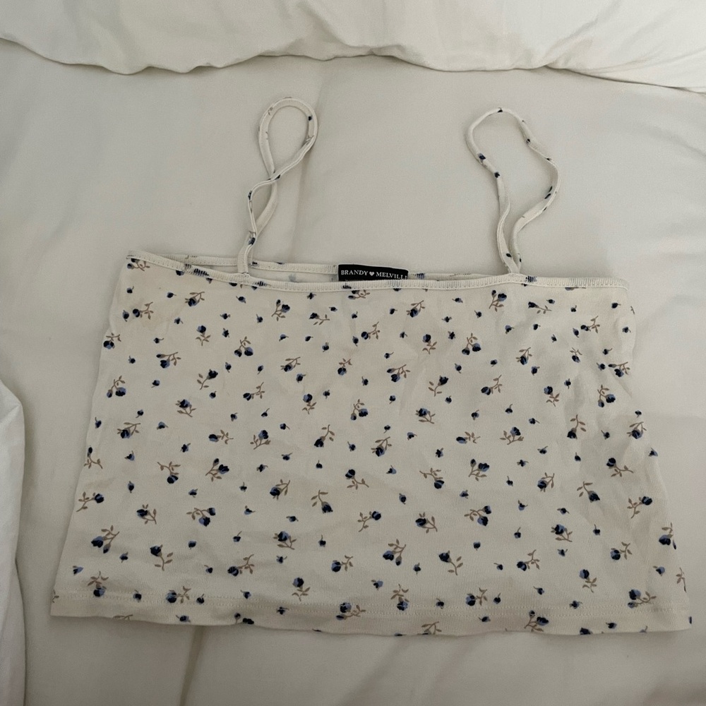 Brandy Melville cream tank